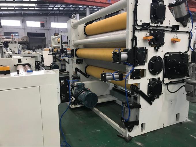 Máquina de papel higiênico