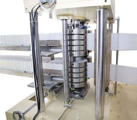 Folhas do PLC 3000 do motor de SIEMENS/máquina mínima da fabricação do guardanapo