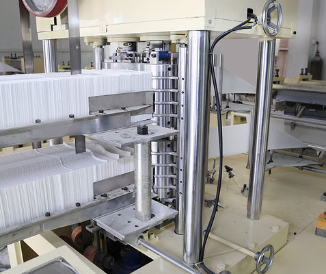 Folhas do PLC 3000 do motor de SIEMENS/máquina mínima da fabricação do guardanapo