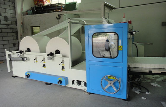 Máquina de Facial Tissue Making do controlador do PLC de 4800 folhas/minuto