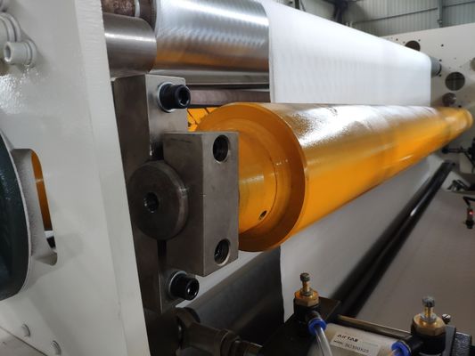 máquina de corte de papel 1400mm da largura não tecida de 380V