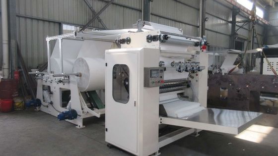 Tecido facial do saco macio do PLC de 4800 folhas/minuto que faz a máquina