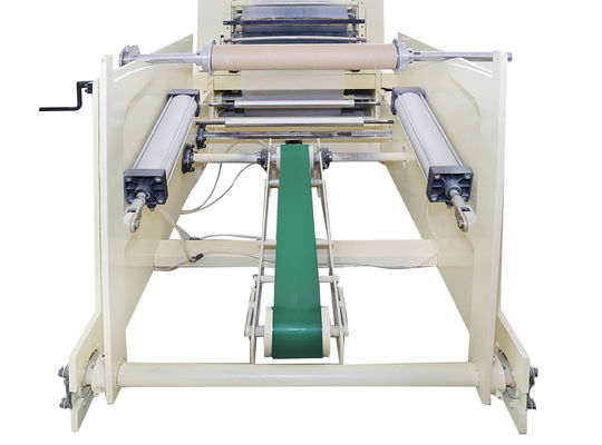 Guardanapo de lenço de papel de gravação da laminação 330mm que faz a máquina