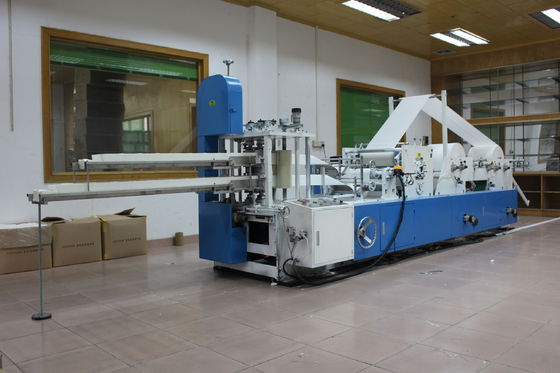 Duas linhas guardanapo automático que faz a máquina