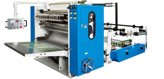 Linha de produção de tiragem macia 4800sheets/min do tecido 11KW facial Interfold